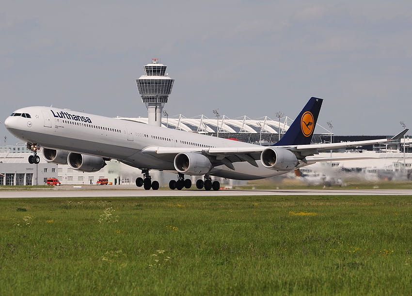Lufthansa Airbus A340 HD wallpaper