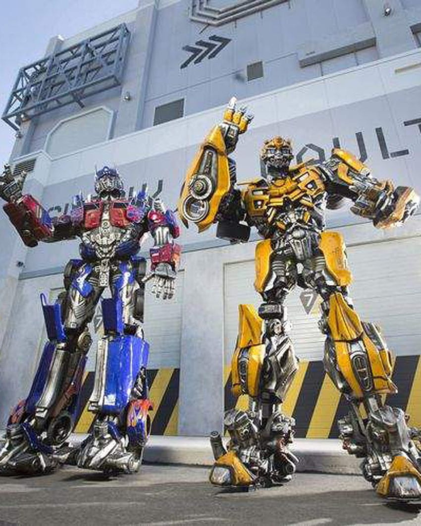 Get a sneak peek at the new Transformers ride at Universal HD phone wallpaper