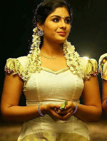 Samyuktha Menon Actress HD photos,images,pics and stills-indiglamour.com  #560051