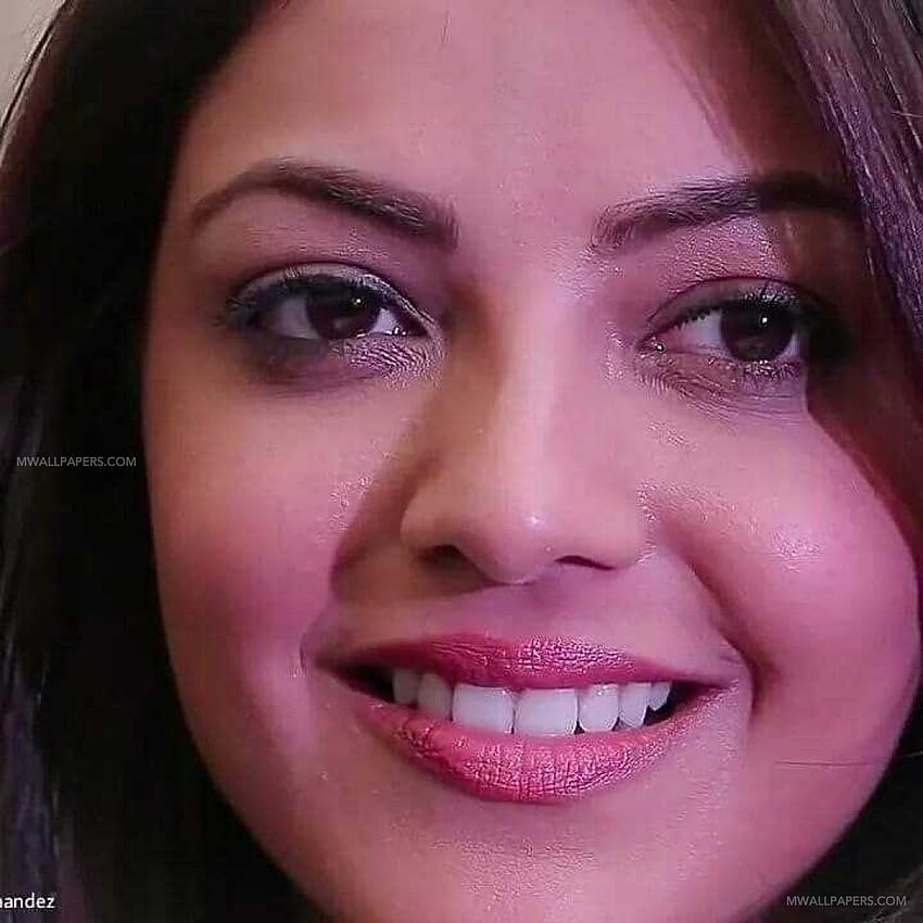 ✅[104 Kajal Agarwal Hot Face Expression /, tamilska aktorka z bliska Tapeta na telefon HD