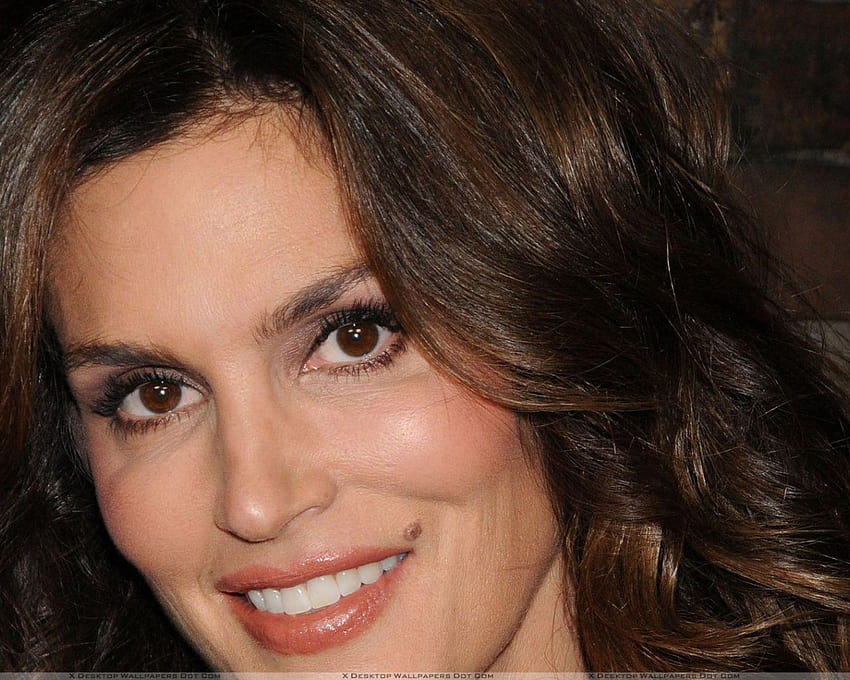 Cindy Crawford Smiling Orange Lips Sweet Face Closeup [1920x1080] for your , Mobile & Tablet HD wallpaper