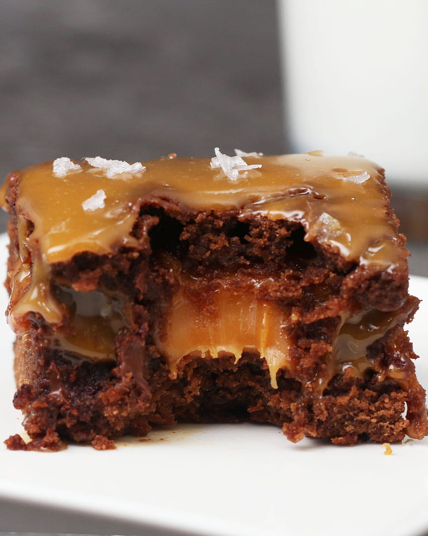 The Best Gooey Salted Caramel Brownies Recipe by Tasty HD phone wallpaper