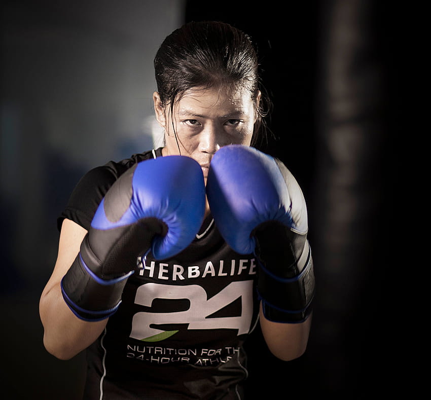 Mary Kom: la campionessa di boxe migliora il suo gioco con Herbalife Nutrition Sfondo HD