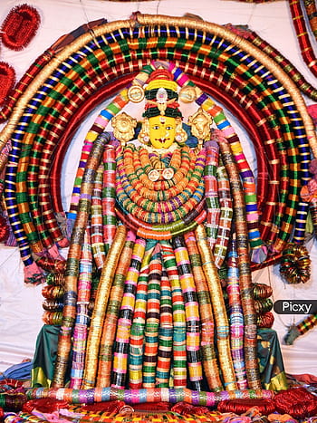 Vijayawada kanakadurga | Goddess artwork, Durgamma photos, Durga images