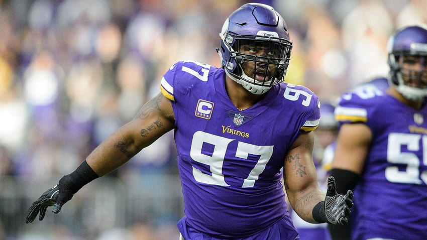 Vikings DE Griffen in hospital after hotel incident, everson griffen HD wallpaper
