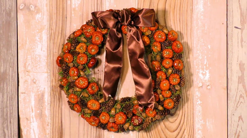 Make a Fall Wreath with Pumpkins and Acorns, autumn wreath HD wallpaper