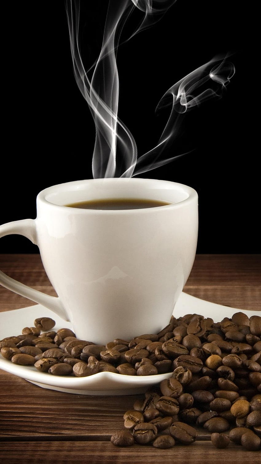 白いカップ、ドリンク、ホット コーヒー、ソーサー、蒸気、コーヒー豆、ホット コーヒー、バラ HD電話の壁紙