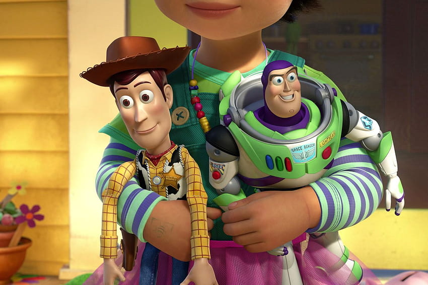 ยนตร์เรื่อง Toy Story เป็นเรื่องเกี่ยวกับวู้ดดี้ที่เติบโตตั้งแต่เด็กจนถึงผู้พิทักษ์อวกาศในปีแสงที่ฉวัดเฉวียน วอลล์เปเปอร์ HD
