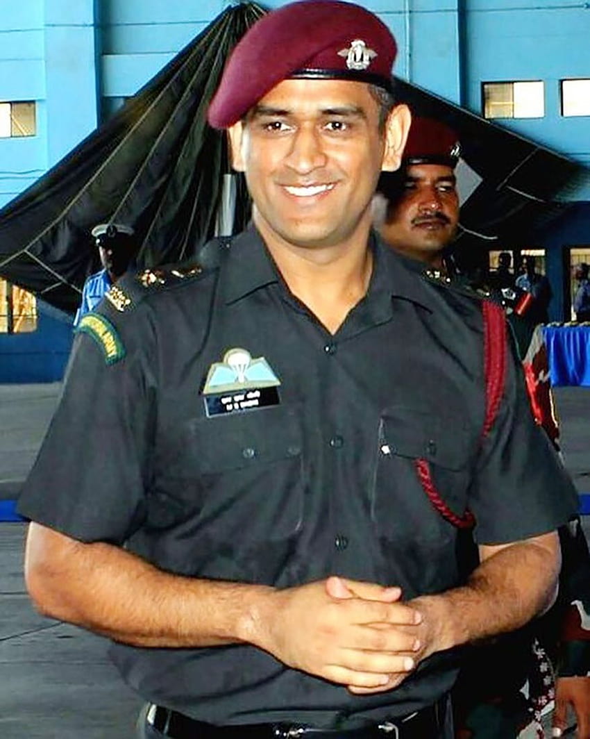MS Dhoni and His Love & Respect for the Indian Armed Forces, dhoni army HD phone wallpaper