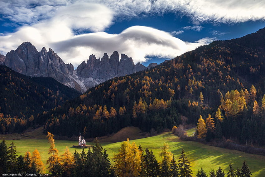 Le Odle, Herbstdolomiten Italien HD-Hintergrundbild