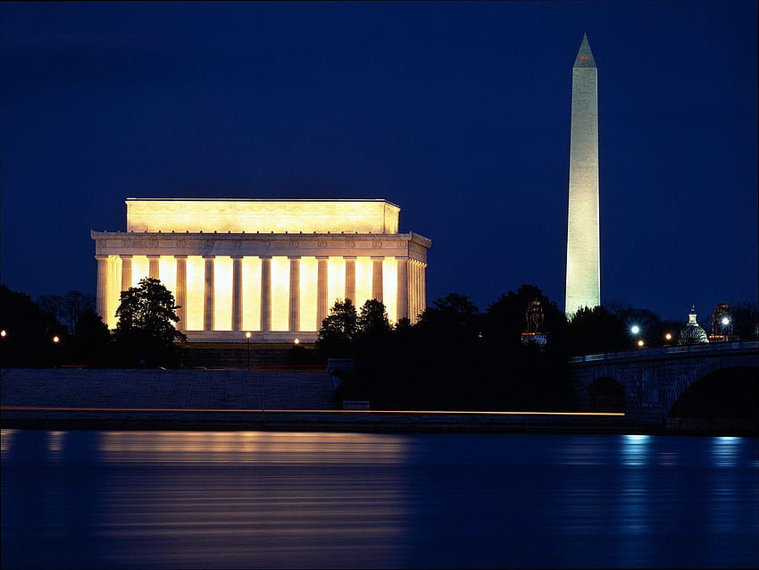 Washington DC, monumentos durante la noche fondo de pantalla
