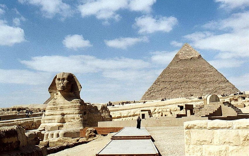 Great Sphinx and Pyramid HD wallpaper