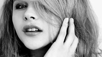 Monochrome Chloe Grace Moretz Wallpaper 63221 1920x1080px