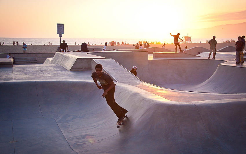 skater verano atardecer venice beach la los angeles california usa fondo de pantalla