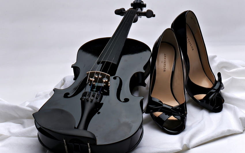 : Black Violin and Woman Shoes on White Sheet, shoes women HD wallpaper