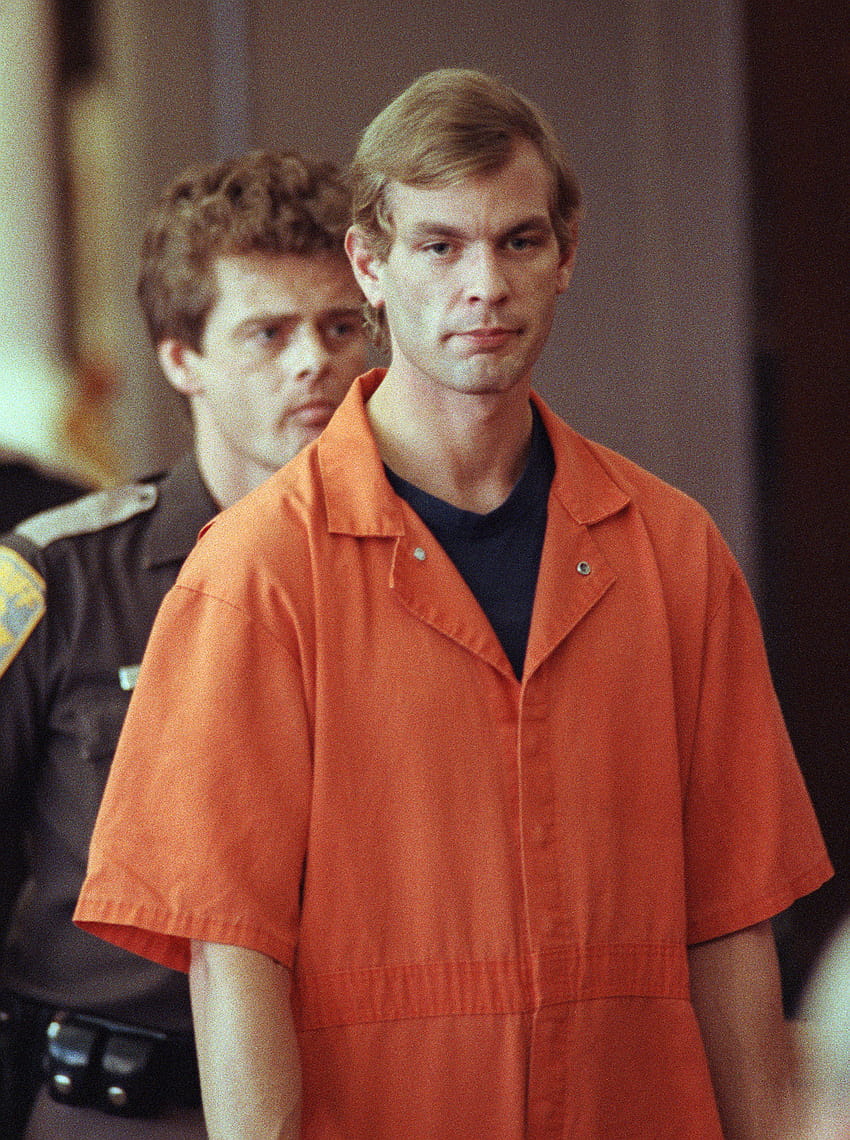 Jeffrey Dahmer's killer explains why he did it HD phone wallpaper