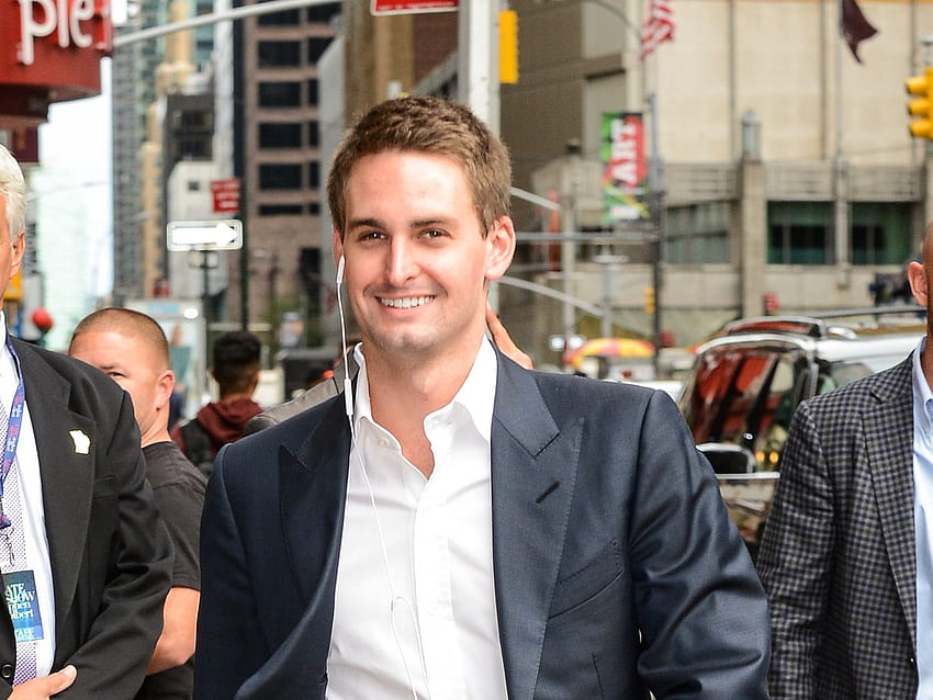 Evan Spiegel has made great products at Snapchat. Growing them has been harder. HD wallpaper