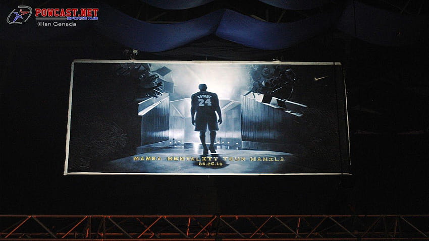 Manila'daki Mamba Zihniyeti Gecesinde Kobe Bryant'ın Sancağı Açıldı HD duvar kağıdı