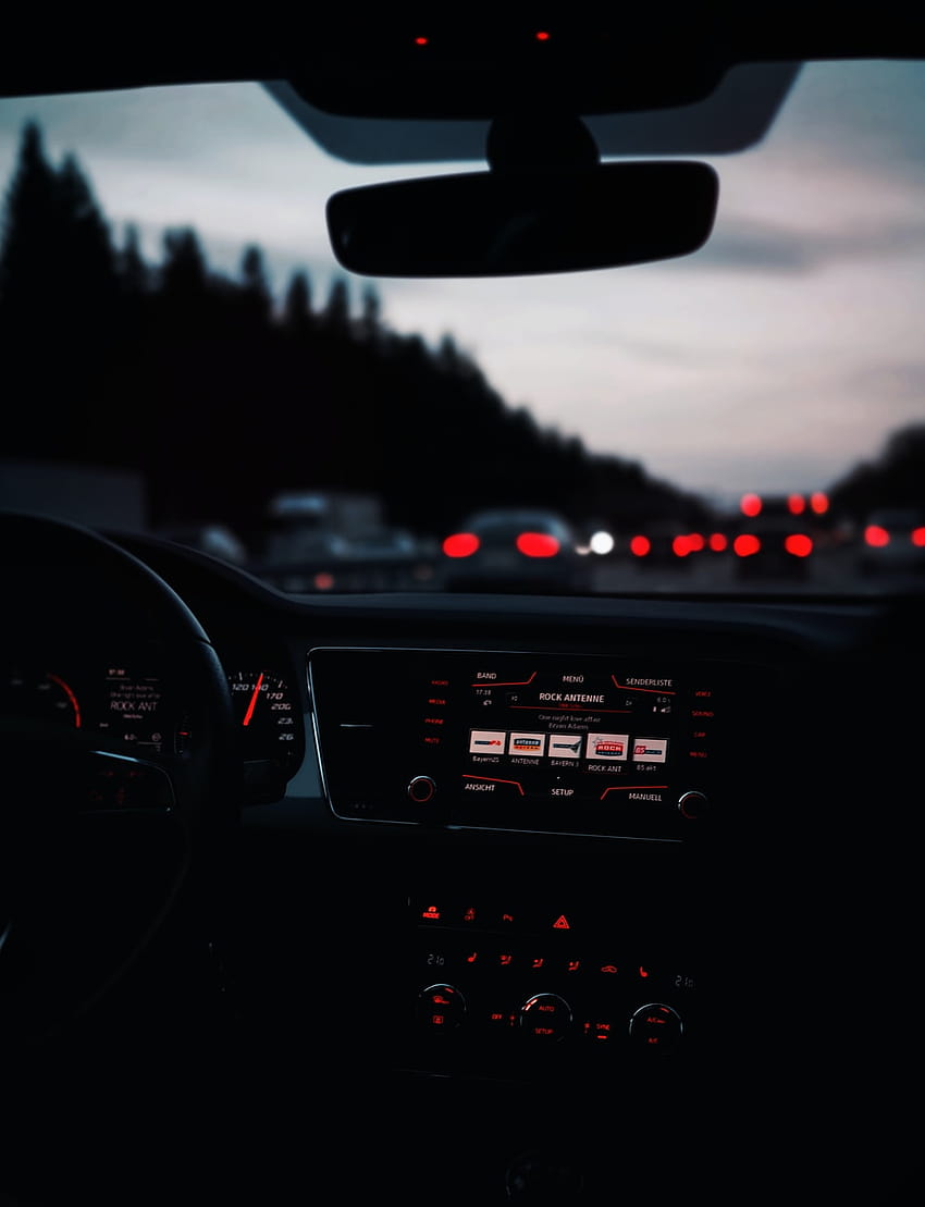 50 Нощно шофиране [], кола през нощта HD тапет за телефон