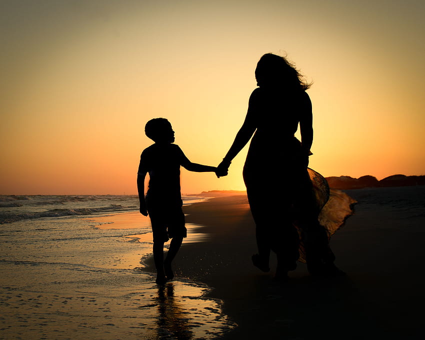 Mother/Son silhouette Portrait!, mother and little son HD wallpaper