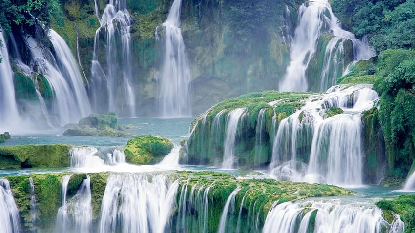 Piękna sceneria wodospadu Przyroda Tapeta HD