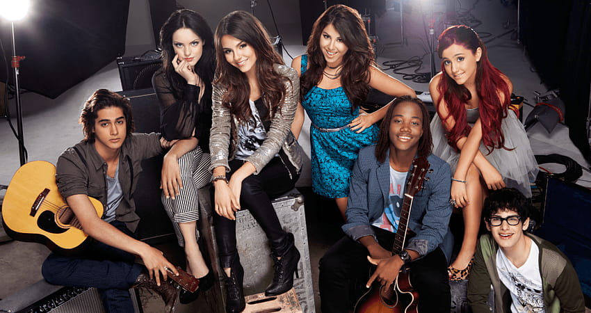 Victoria Justice ... Tori Vega/ Leon Thomas III ... Andre Harris, victorious HD wallpaper