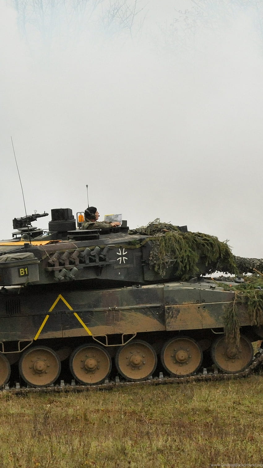 LEOPARD 2 TANK Arme Chars Militaires Leopard 2 Soldat F ... Arrière-plans, char léopard Fond d'écran de téléphone HD