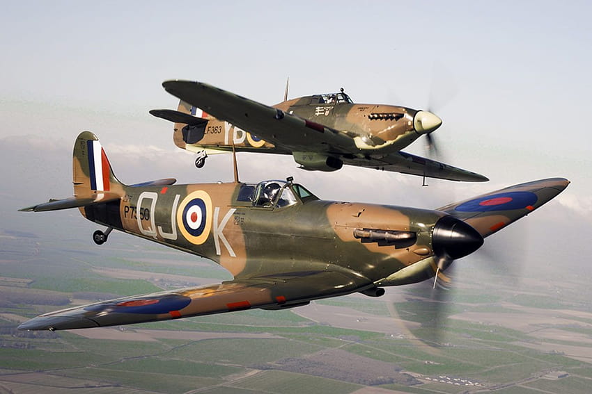 Supermarine Spitfire i Hawker Hurricane: ikony RAF, zwycięstwo dzięki sile powietrznej Tapeta HD