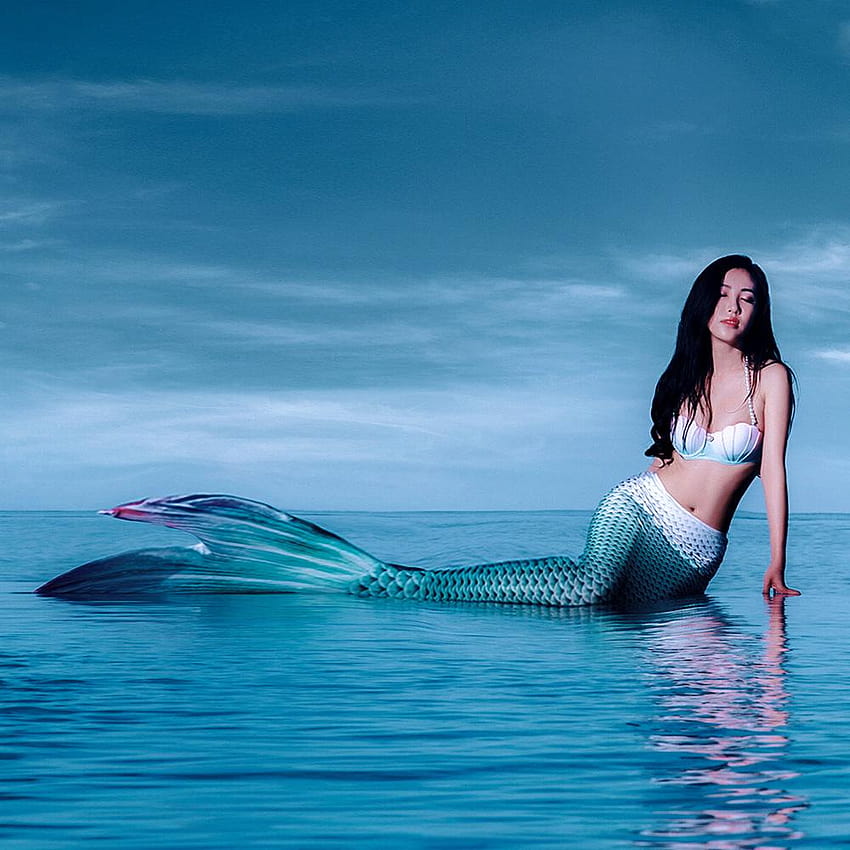 Mermaker Lin yun costume da bagno diviso per adulti con coda di sirena può nuotare con le pinne Sfondo del telefono HD