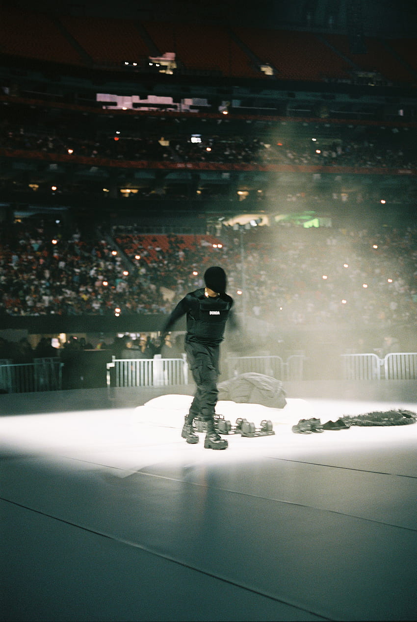 Kayne Wests Donda 2 livestream shakes up a storm despite technical issues  HD wallpaper  Pxfuel