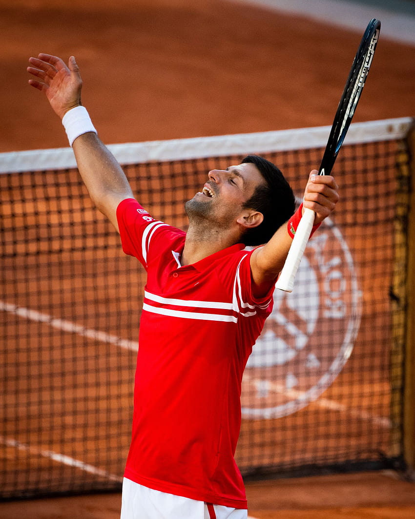 Ora a metà strada verso un Grande Slam, Novak Djokovic vince gli Open di Francia, novak djokovic roland garros 2021 Sfondo del telefono HD