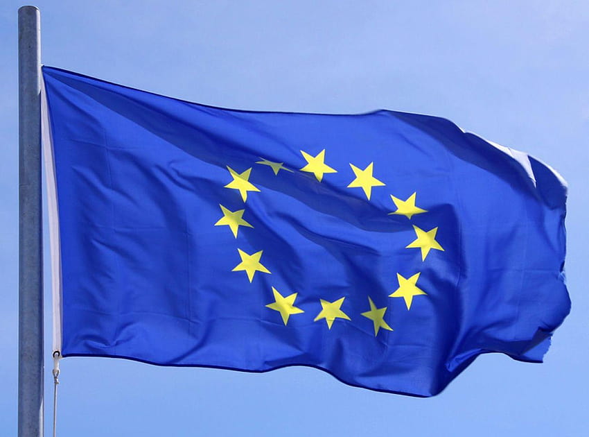 Große große Europa-Flagge, politische Karte mit Hauptstädten – Reisen, EU-Flagge HD-Hintergrundbild