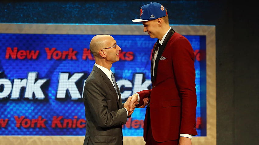 Knicks membuat pilihan keseluruhan keempat Kristaps Porzingis dalam draf NBA Wallpaper HD