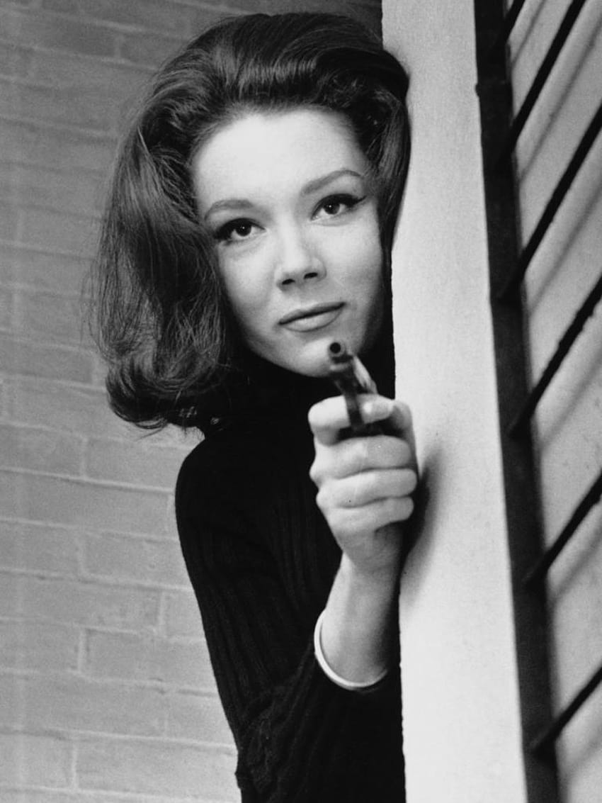 Diana Rigg dead: Game of Thrones, Avengers, James Bond star dies at 82 HD phone wallpaper