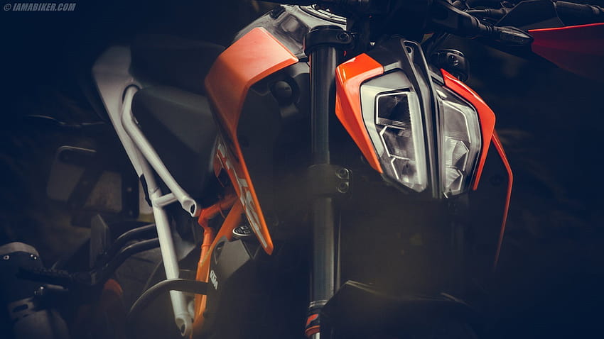 Sticking to our traditions of adorning your devices with beautiful , this time we bring you the 2017 KTM Duke 390 …, duke headlight HD wallpaper