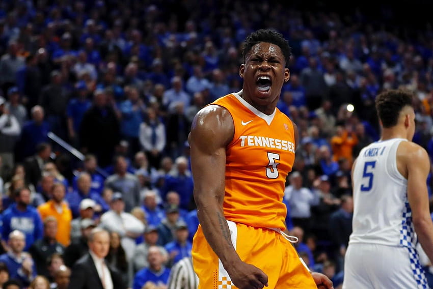 Watch: Tennessee Basketball is Making History, admiral schofield HD wallpaper