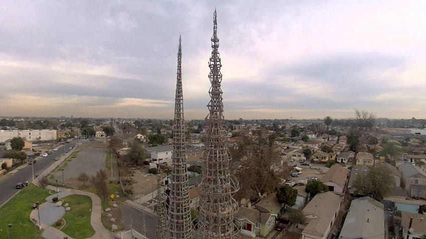 Flying a quadcopter above Simon Rodia's Watts Towers HD wallpaper