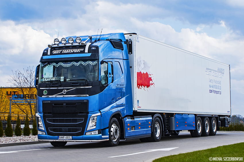 : car, road, highway, tuning, Volvo, cargo, Truck, Globetrotter, IV, automotive design, automotive exterior, motor vehicle, mode of transport, commercial vehicle, trailer truck, freight transport, fh, naczepa, ch odnia, jerzy, azet HD wallpaper