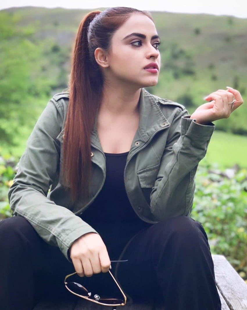 Punjabi Actor Simi Chahal X Video - Simi chahal HD phone wallpaper | Pxfuel