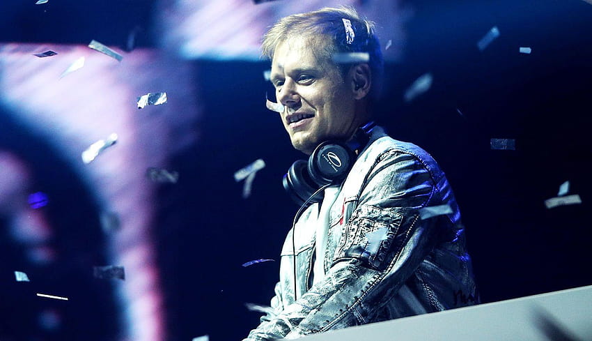 Armin van Buuren glänzt beim ASOT 850 Festival, lässt offizielles Double fallen, Armin van Buuren 2018 HD-Hintergrundbild