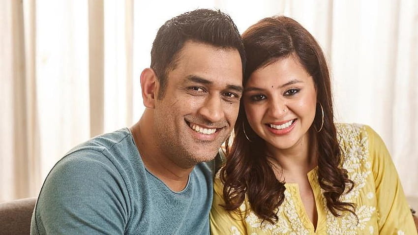 Sakshi Reveals Why MS Dhoni Hasn't Posted Anything on COVID HD wallpaper