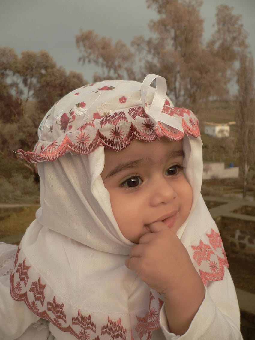 Babbies , Cute Kids , Smiling, muslim baby girl HD phone wallpaper | Pxfuel