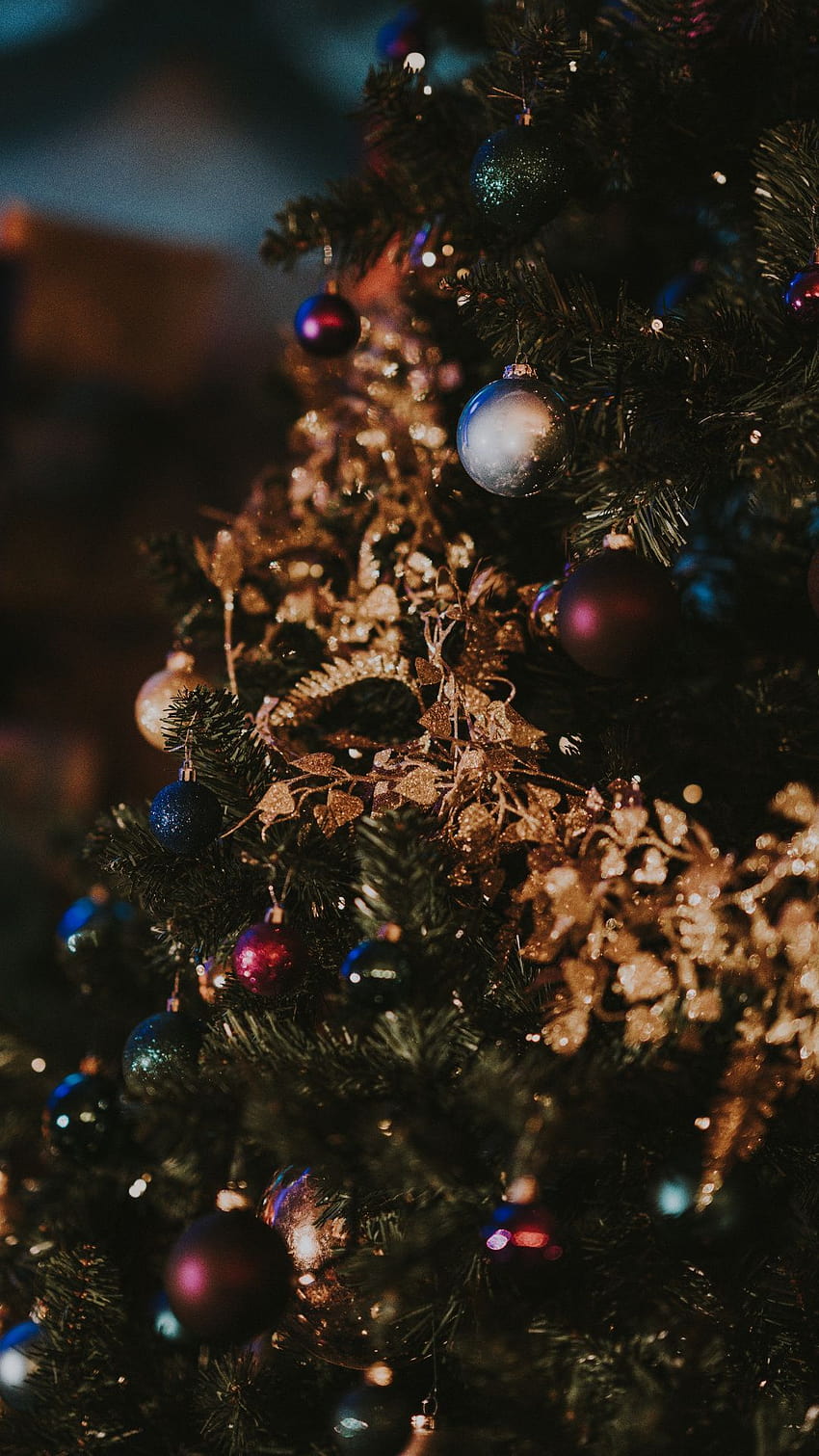 nowy rok, Boże Narodzenie, drzewo, choinka, oświetlenie świąteczne, estetyka wigilijna Tapeta na telefon HD