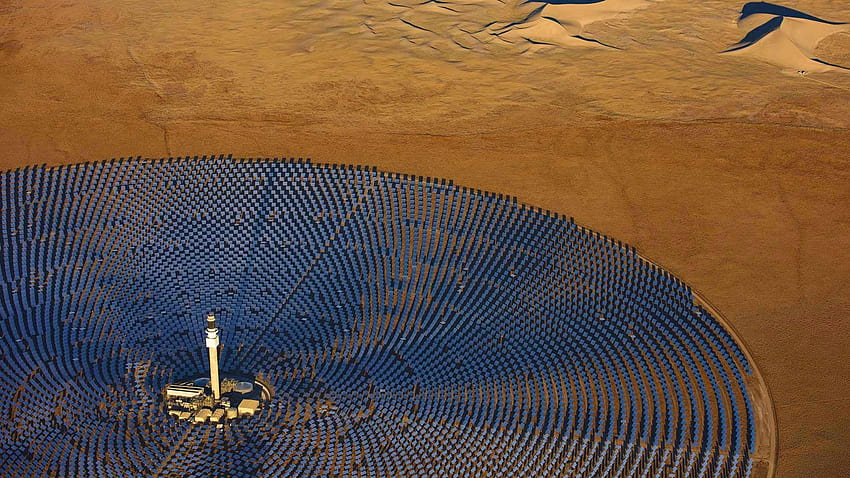 Das Solarenergieprojekt Crescent Dunes in der Nähe von Tonopah, Nevada, Solarpanel HD-Hintergrundbild