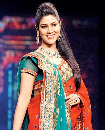 350px x 433px - 2 Sakshi Tanwar Hot hoot Galleries HD phone wallpaper | Pxfuel