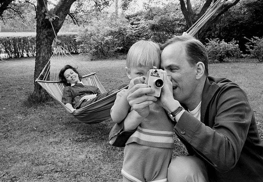 Review: 'Searching for Ingmar Bergman,' a Misunderstood Artist, ingmar bergman oled HD wallpaper