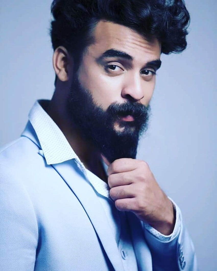 Aggregate 91+ tovino new hairstyle best - in.eteachers