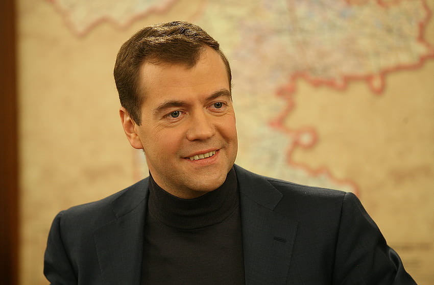 : dmitry medvedev, prime minister, Russia, smile 1900x1250 HD wallpaper