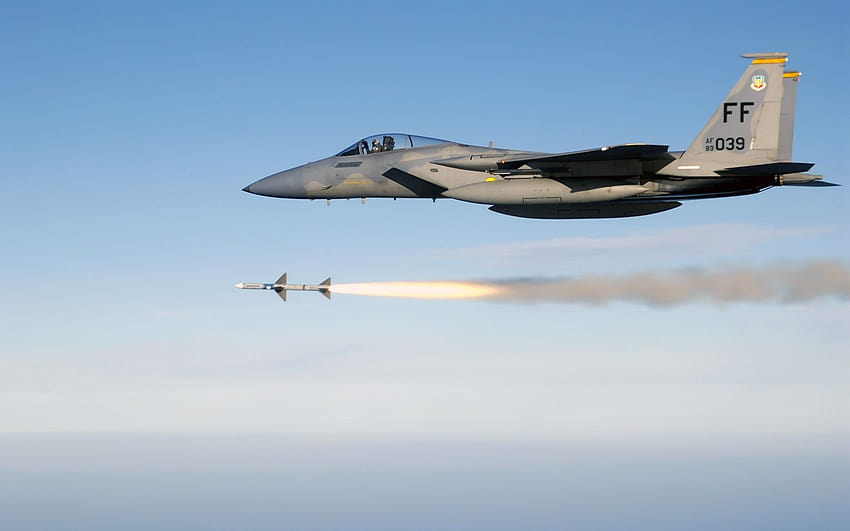 F 15 Eagle Firing AIM 7 Sparrow Medium Range Air to Air Missile, firing missiles HD wallpaper