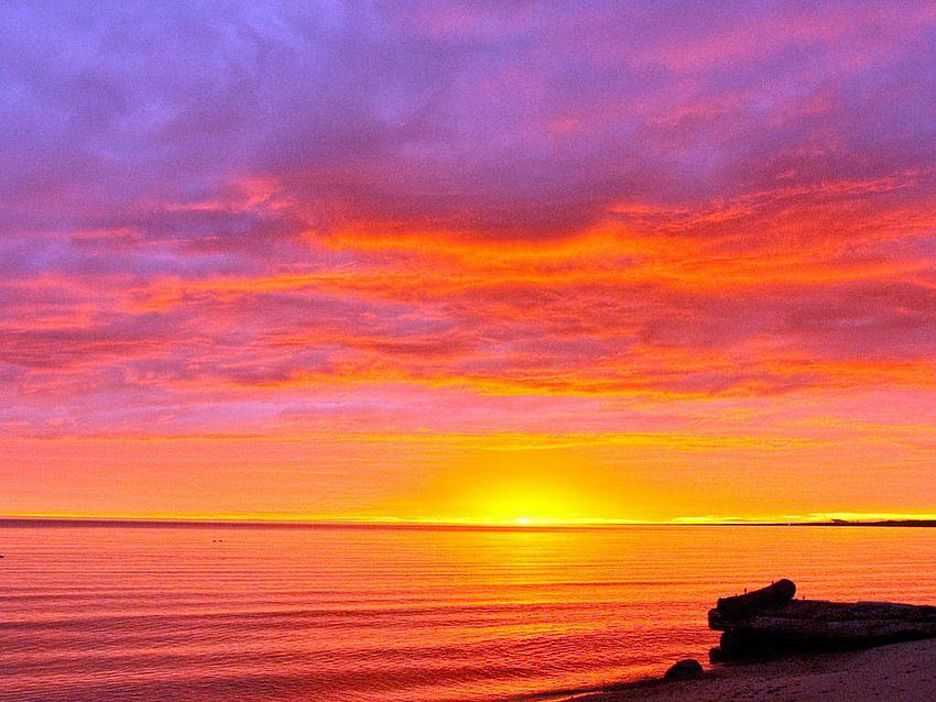 Beach sunrise, Sunrises and, colorful sunsets HD wallpaper | Pxfuel